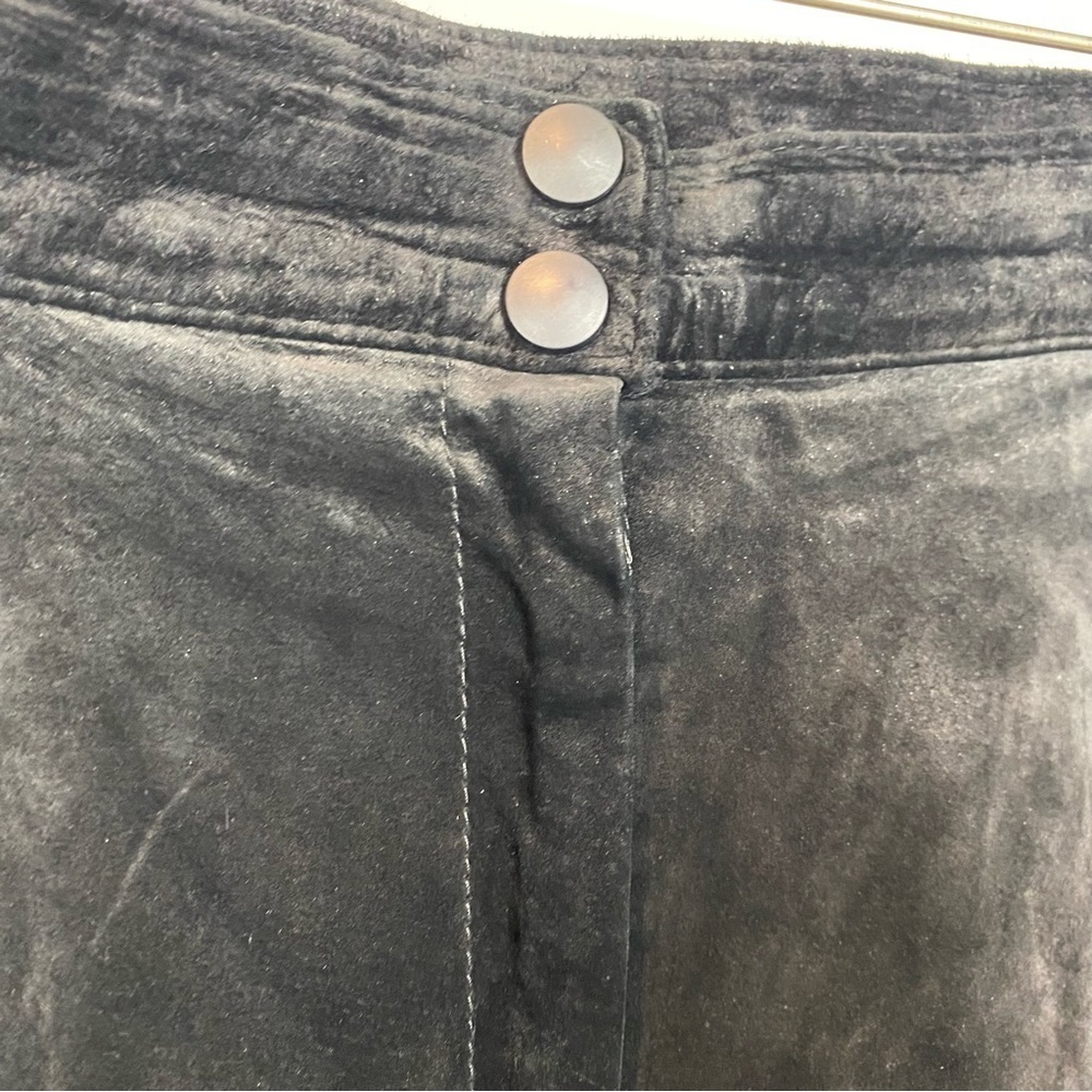 Danier • vintage black suede tapered trousers - Picture 6 of 11